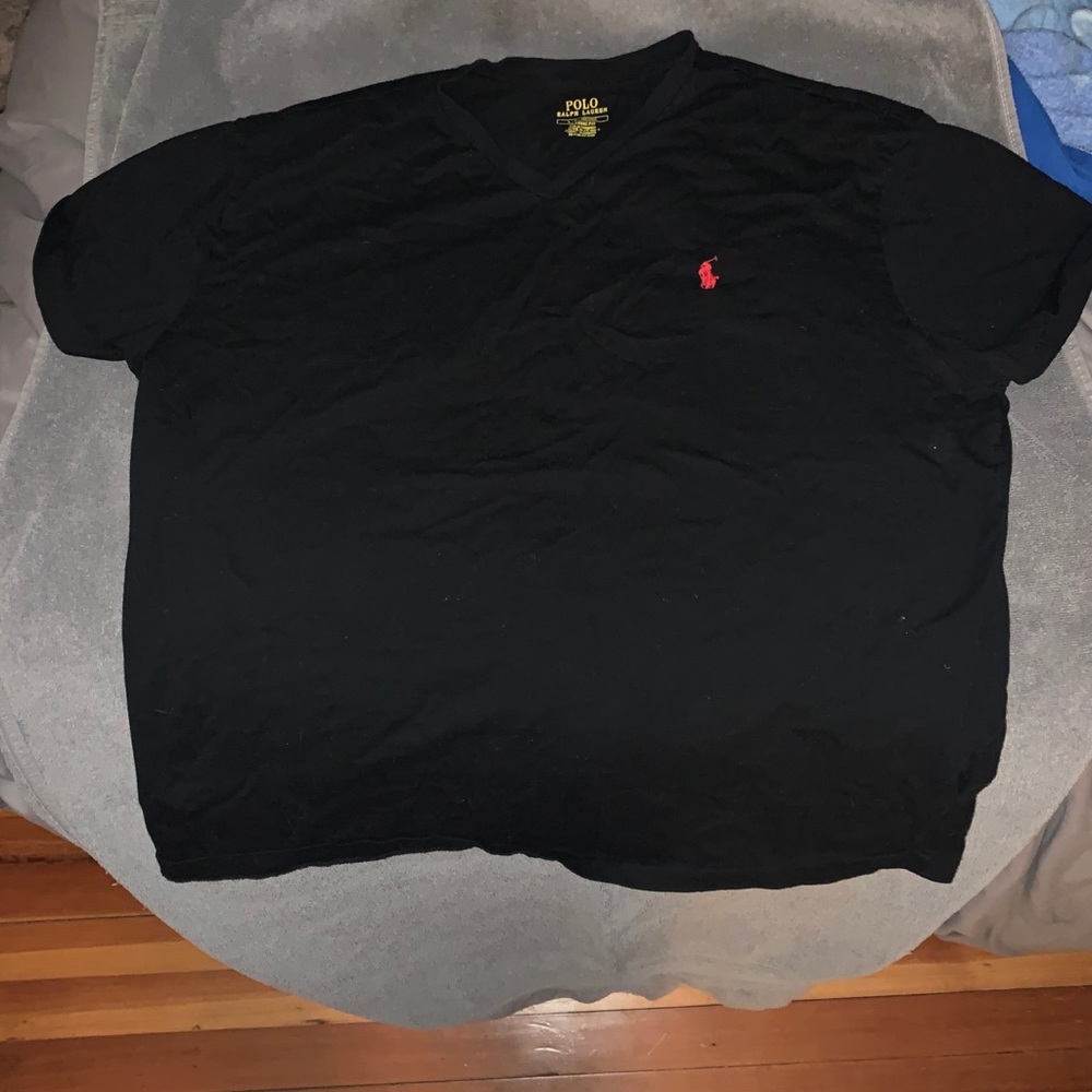 Men’s polo vneck